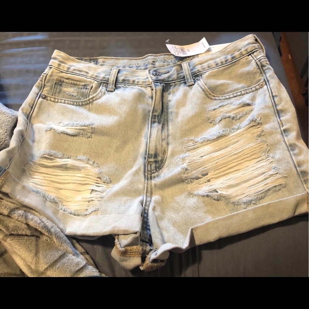 American Eagle Mom Shorts